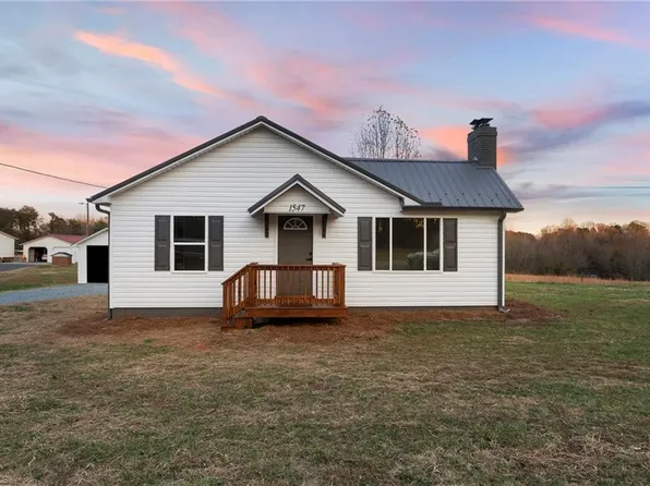 1547 Haden Grove Church Rd, Linwood, NC 27299
