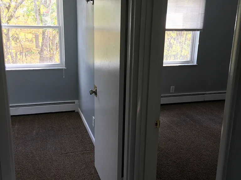927 Mohawk Trl — Photo 5