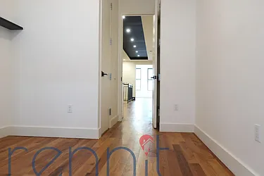 Rented by Rennit Inc.