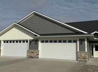 312 61st St SW, Waverly, MN 55390