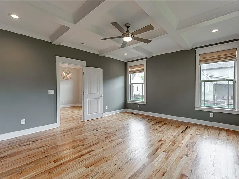 2318 Large Oak Dr — Photo 16