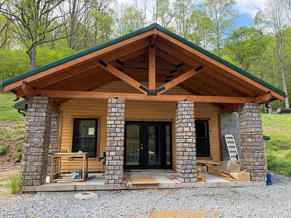 1st image of 1454 Saxon Bolt Rd