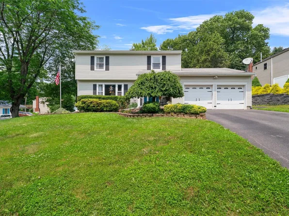 100 Shelly Court, Cornwall, NY 12518