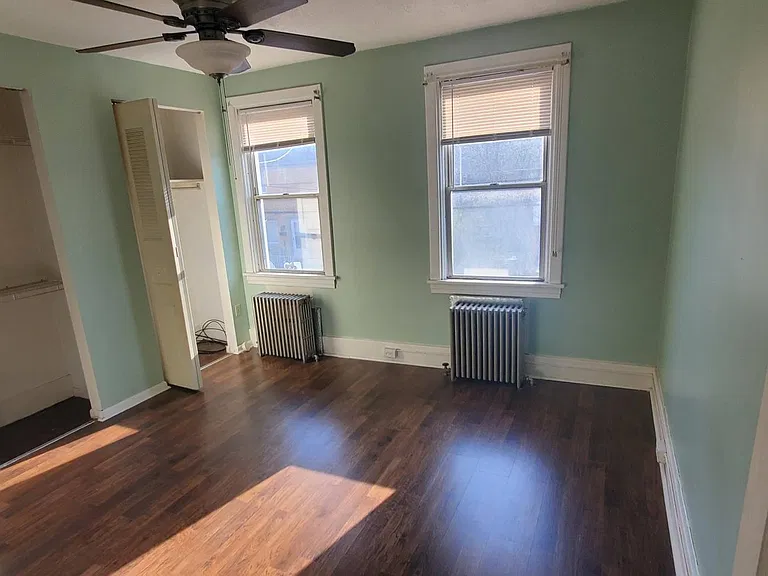 3103 Tretow St — Photo 10