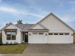 610 N 32nd Ct, Ridgefield, WA 98642