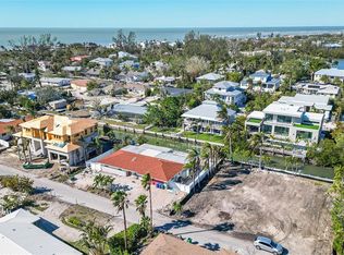 579 Bayview Dr, Longboat Key, FL 34228