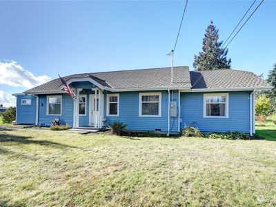 8812 Waller Rd E, Tacoma, WA, 98446