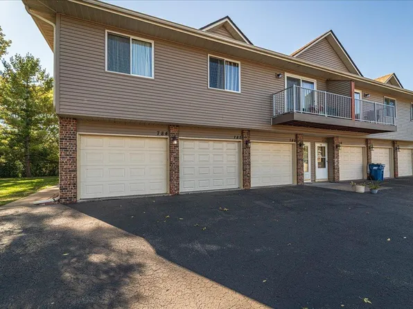 782 Parkside Dr #782-G, Saint Paul, MN 55127