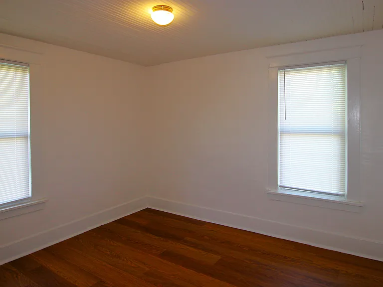 30665 Gerard Dr — Photo 11