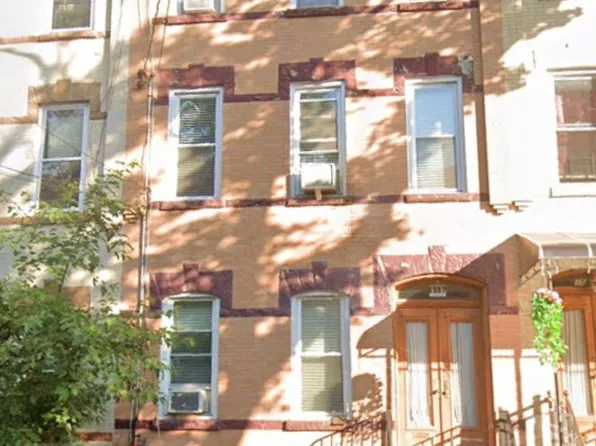 1517 Greene Avenue image 1 of 35