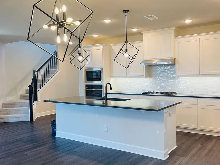 9028 Winding Creek Dr — Photo 20