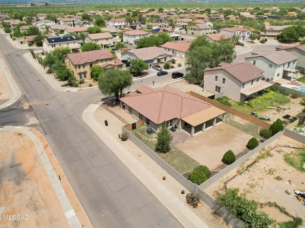 8181 W Solitary Eagle Ct, Tucson, AZ 85757