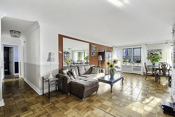 Rented by Jackson Heights Properties Real Estate LLC | media 12