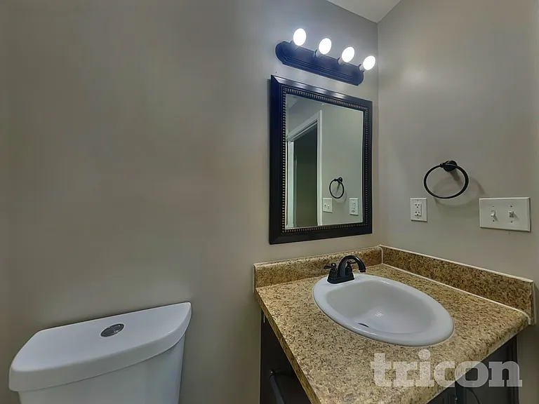 980 Culverson Ct — Photo 13