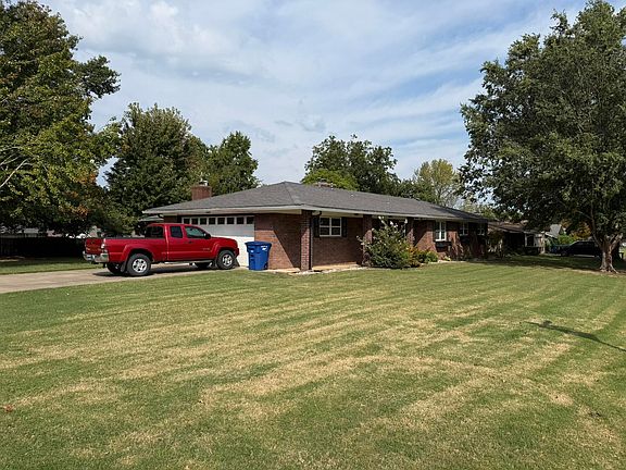 3rd image of 2136 K St SW