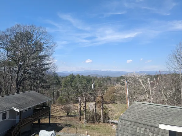 (undisclosed Address), Hendersonville, NC 28739