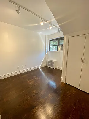 Rented by Landmark Resources | media 11