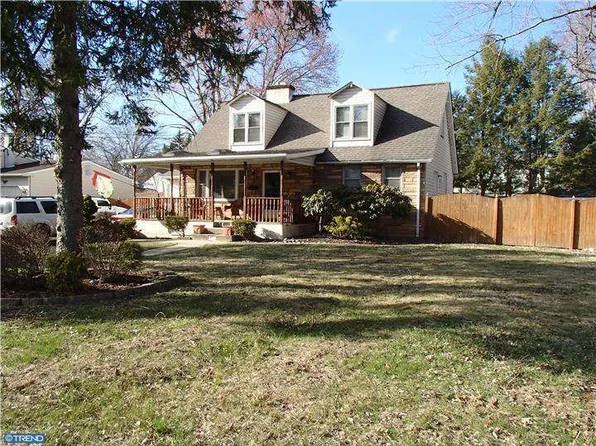 547 7th Ave, Warminster, PA 18974
