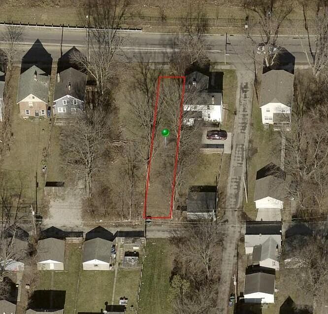 2nd image of 1359 Mooberry St