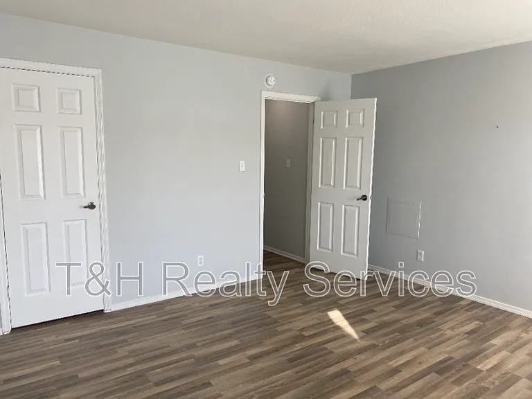 857 Indigo Way — Photo 15