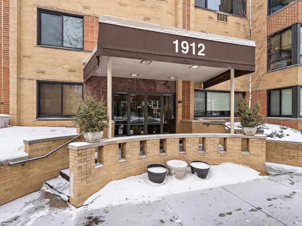 1912 Dupont Ave S APT 103, Minneapolis, MN 55403