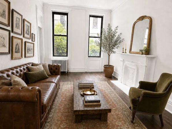 57 West 10th Street image 1 of 9