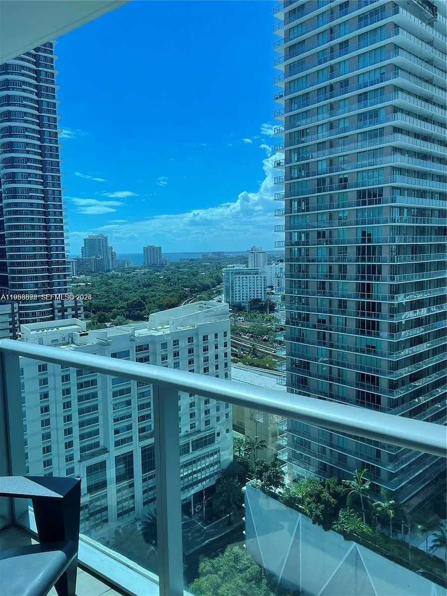 Building Photo - 1100 S Miami Ave #2105