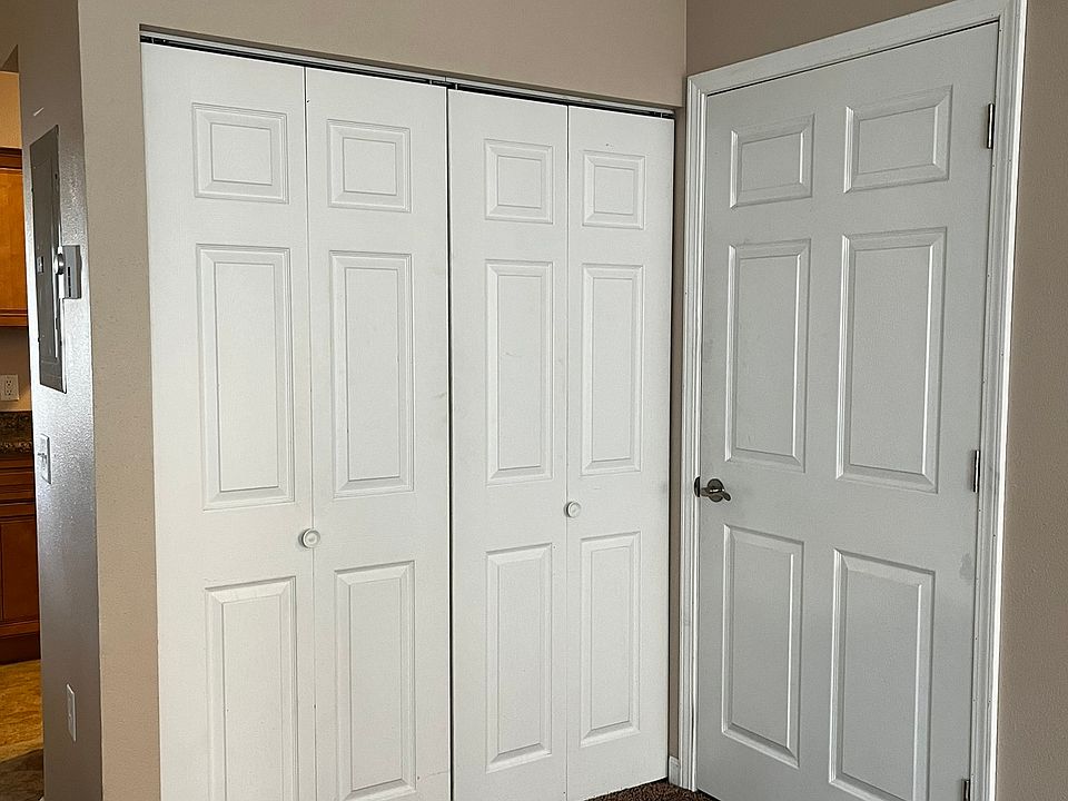 1st image of 501 W Elm Dr #14