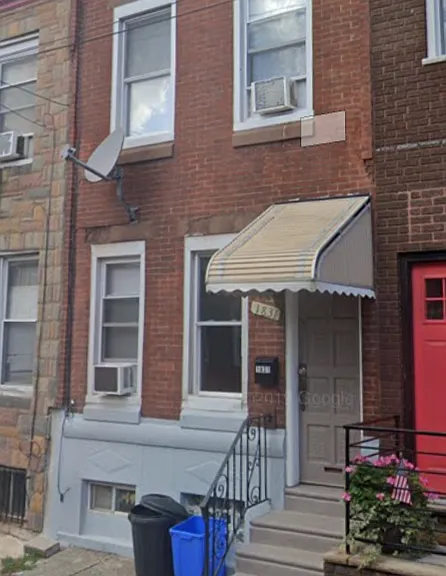 1831 Sigel St — Photo 1