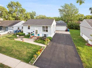 2848 223rd St, Sauk Village, IL 60411