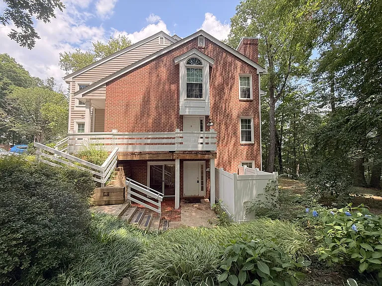 11100 Beaver Trail Ct — Photo 1