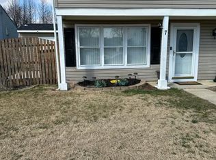 7 Logan Ct, Sicklerville, NJ 08081