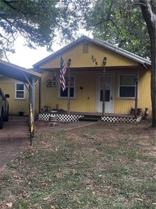 305 Drake Ave, Huntsville, AR, 72740