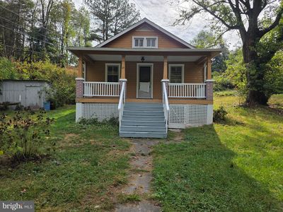 45 Pansy Ln, Paw Paw, WV, 25434