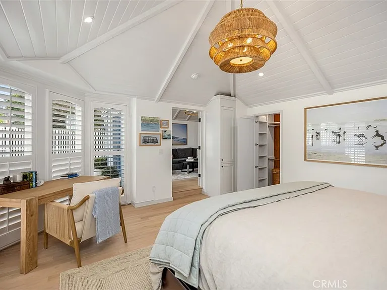 501 Lombardy Ln — Photo 23