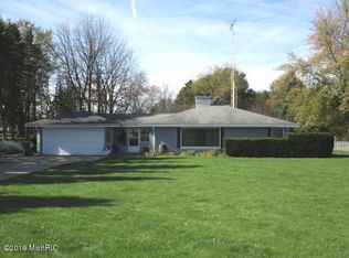 2950 Orange Rd, Niles, MI 49120