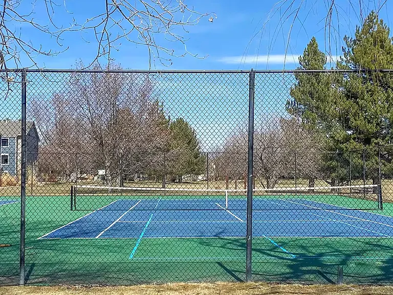 Neighborhood tennis courts open Memorial Day to Labor Day