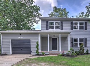1934 Oak Dale Rd, Toms River, NJ 08753