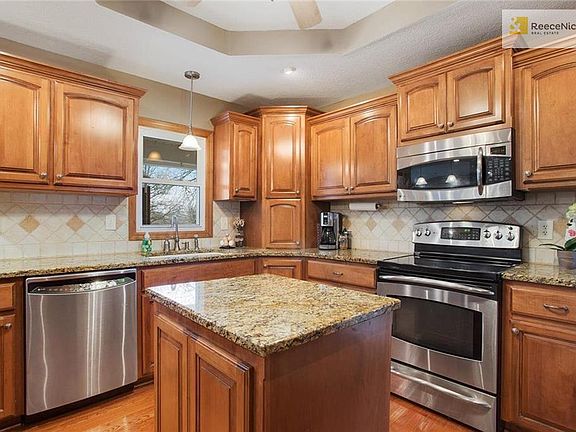 Tidy Island & Sparkling Appliances