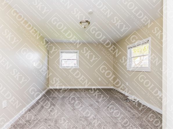 109 W Main St, Mooreland, IN 47360