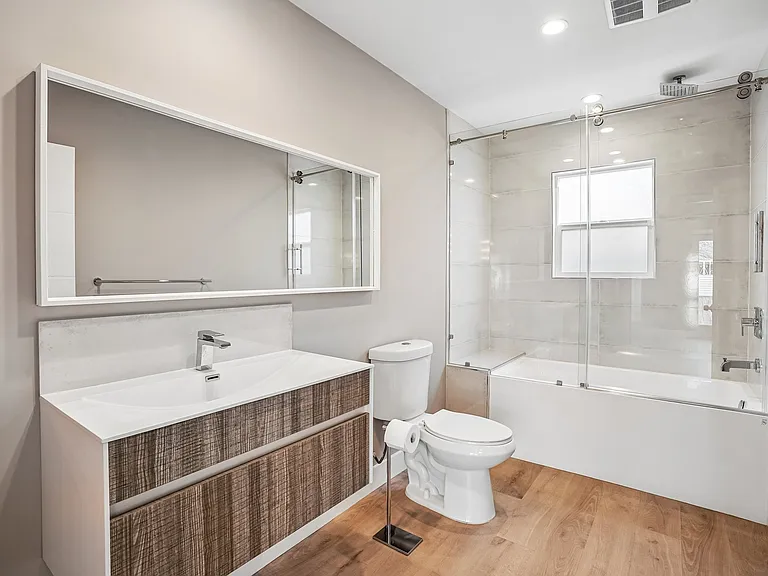 7007 Arlington Ave — Photo 10