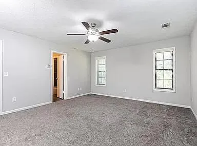 458 Woodstone West Dr — Photo 13