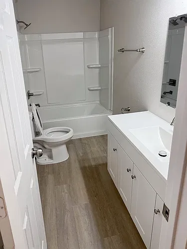 521 W Blair St #2 Photo 1
