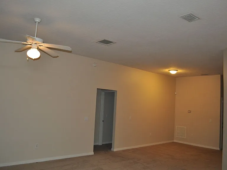 16 Russman Ln — Photo 11