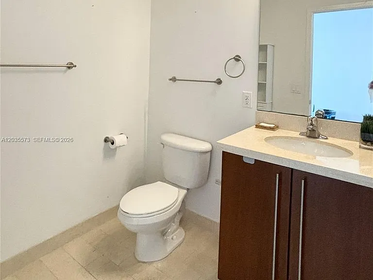 79 SW 12th St #4012 — Photo 17