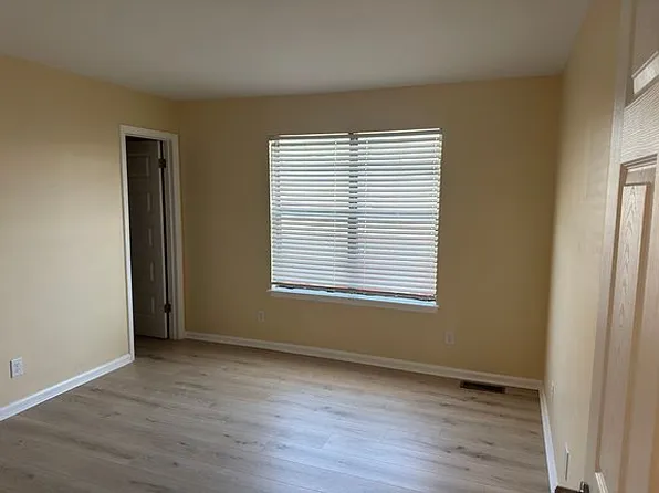 260 Pine Shadow Dr, Goose Creek, SC 29445