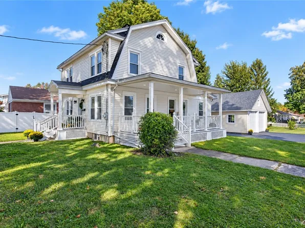 128 Lake Ave, Auburn, NY 13021