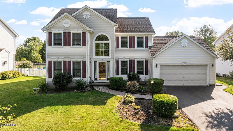 4th image of 236 Longhouse Lane