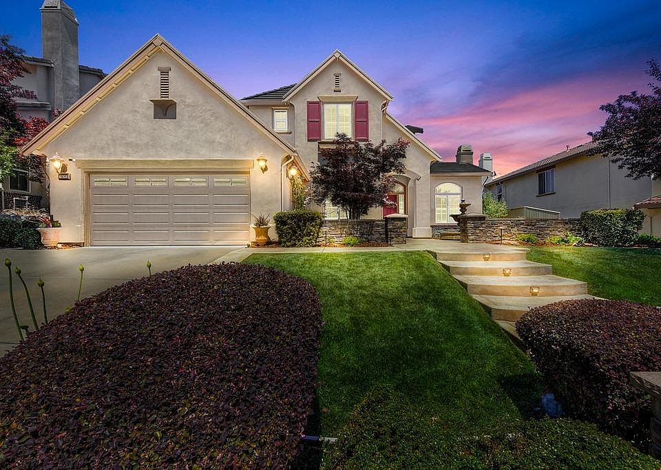 1st image of 909 Baker Hill Way