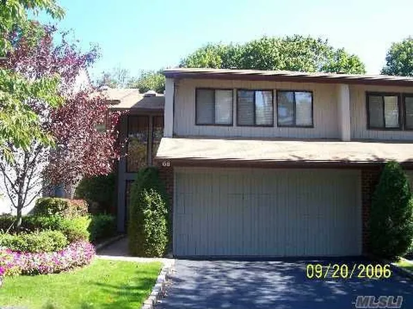 66 Foxwood Dr, Jericho, NY 11753